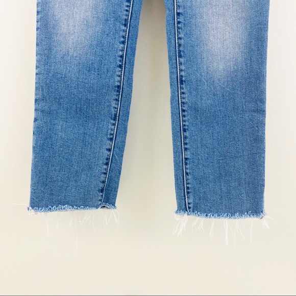 Levi’s 712 Slim Jean - Picture 2 of 4